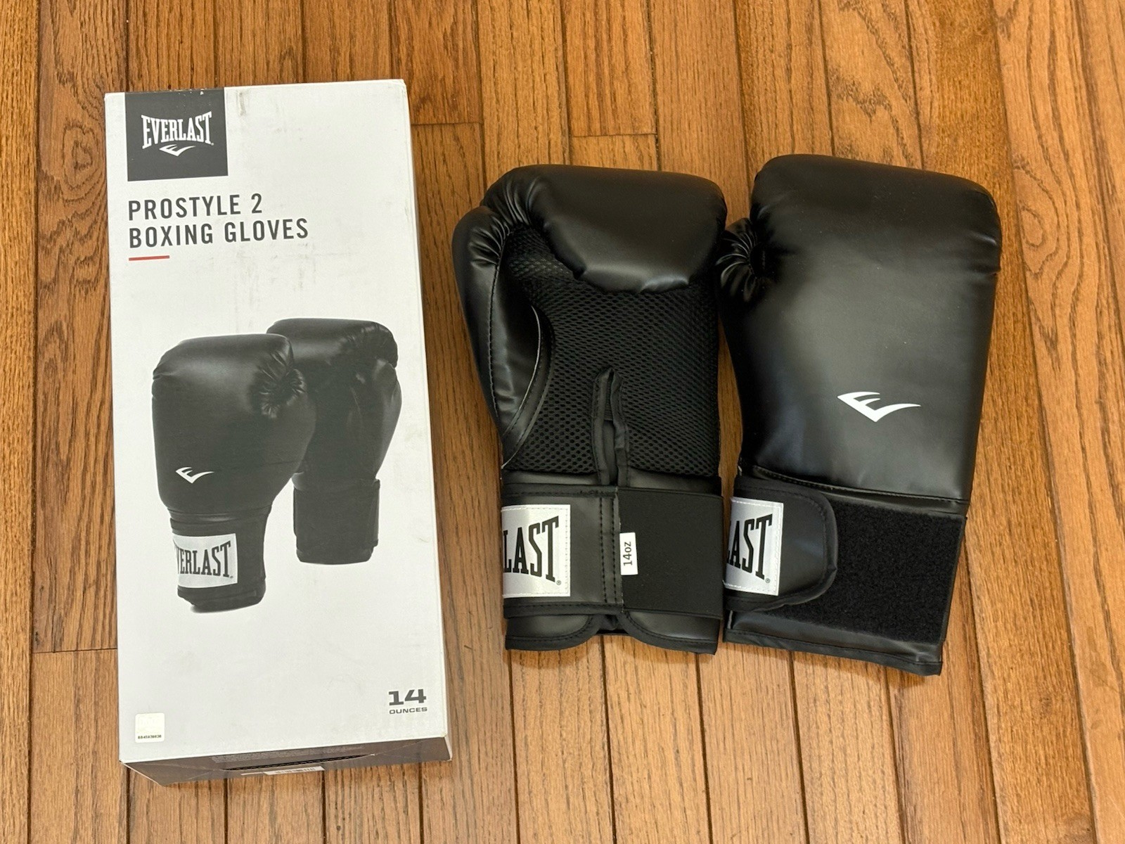 Prostyle 2 Boxing Gloves, Entry Level Training Gloves Men and Women 14 oz (SH9)