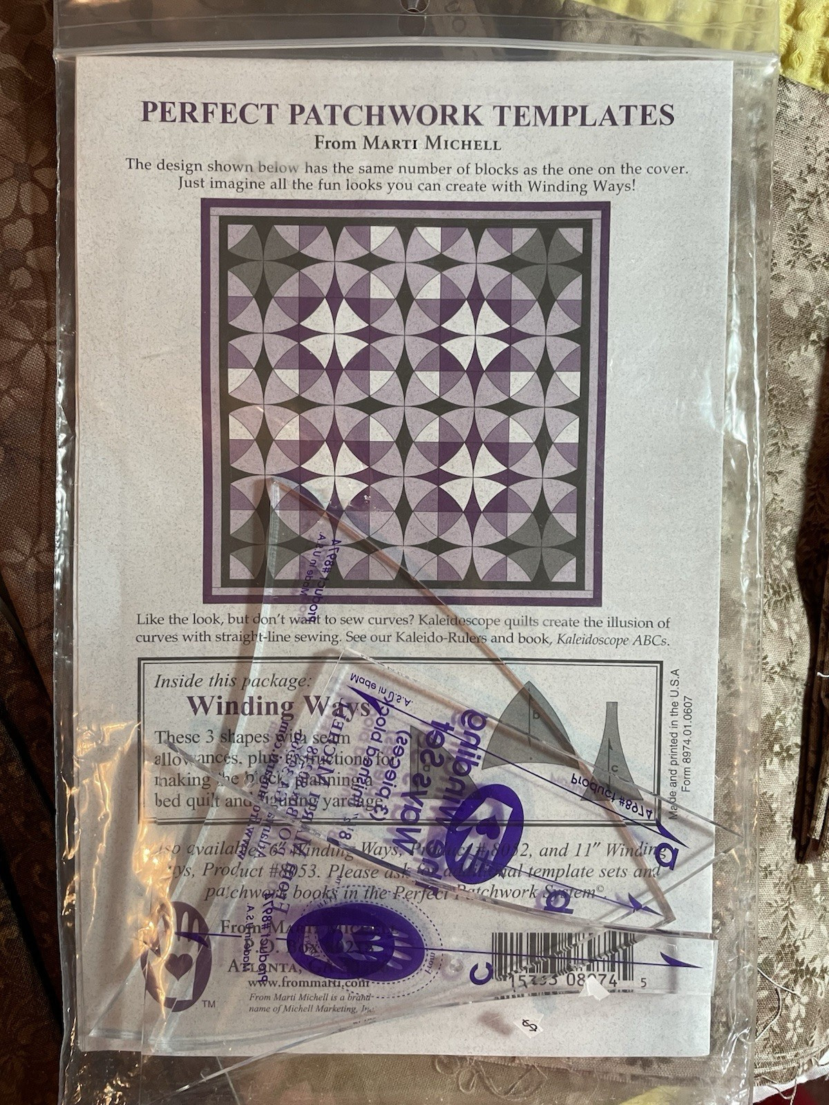 Marti Michell Winding Ways Templates Set with Floral Fabric Bundle
