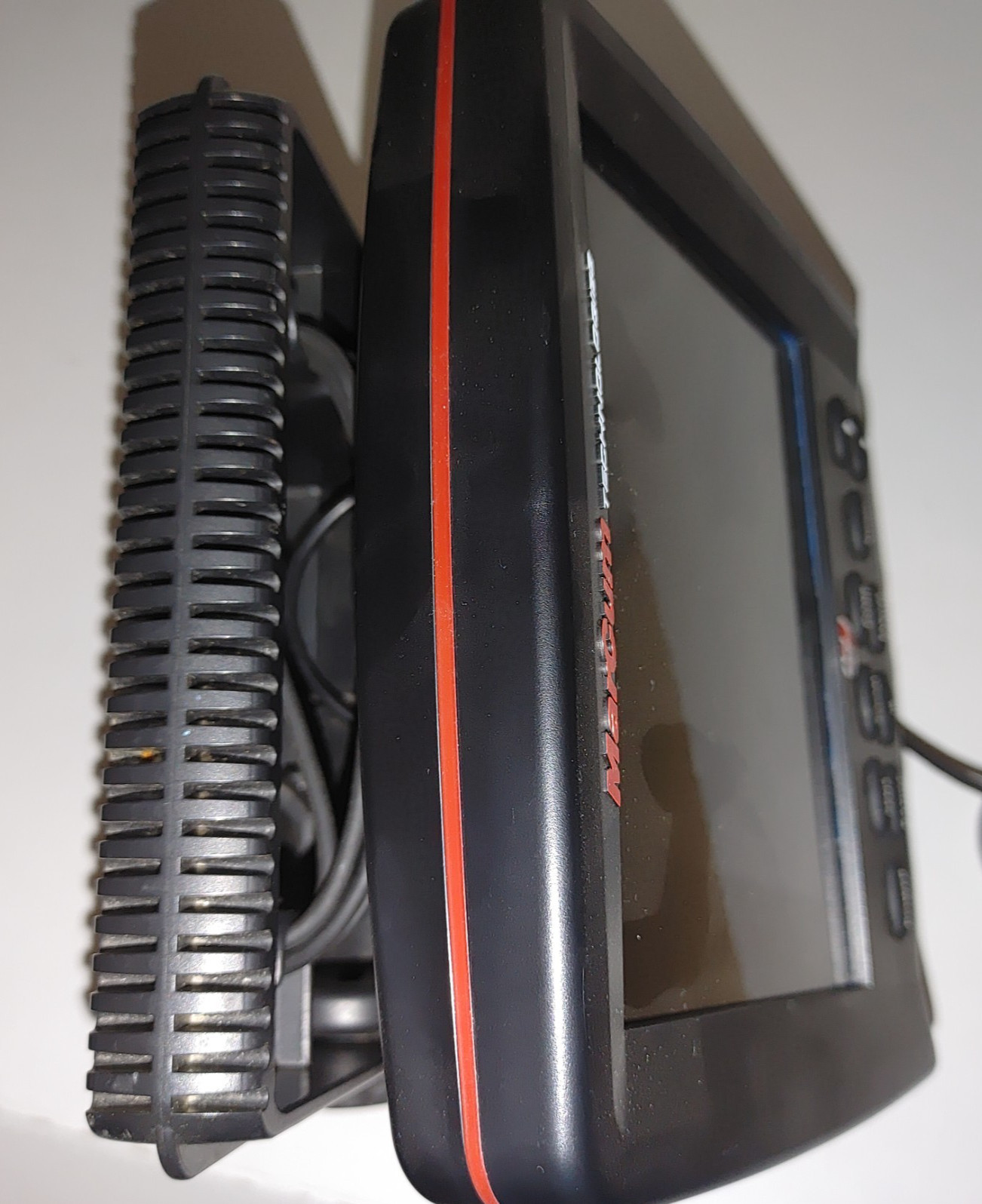 MarCum LX-7 Digital Sonar/Lithium Shuttle Combo