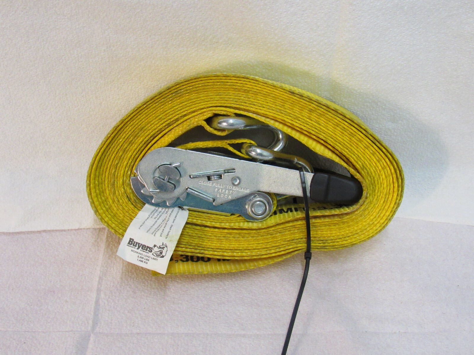 Buyers Products 5483000 30' Commercial Grade Ratchet Strap w Soft Rubber Grips