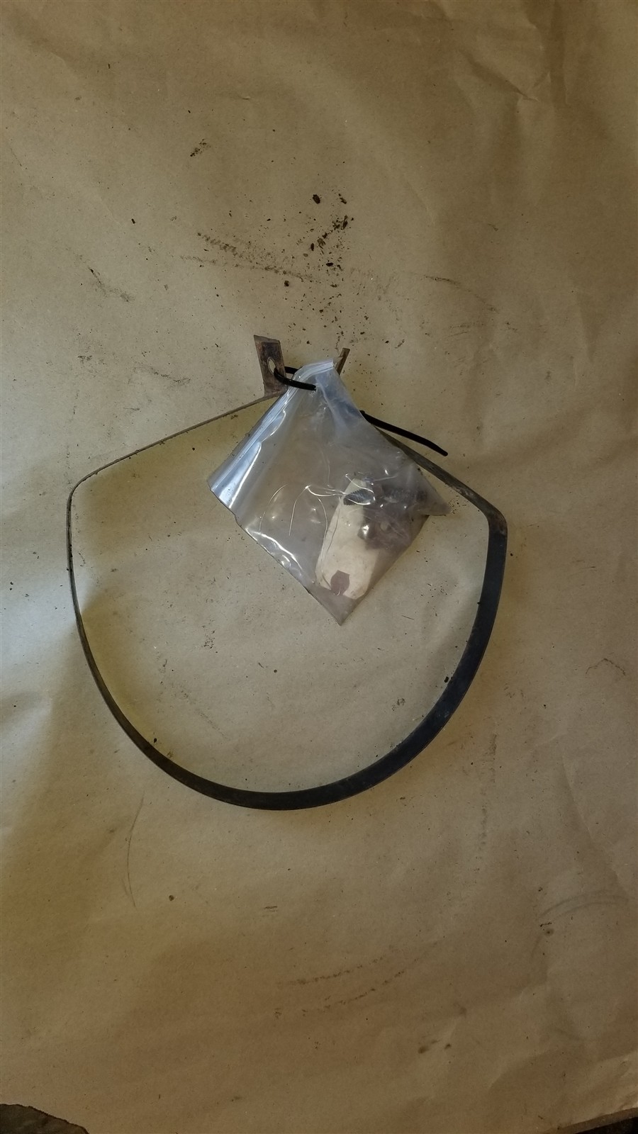Bobcat Hydraulic Oil tank strap band 6579939, 6559447