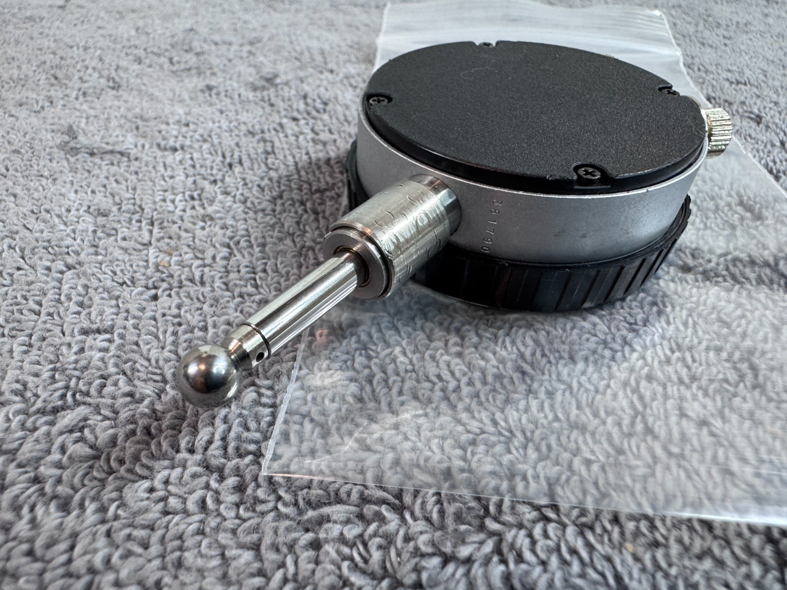 Used - Gagemaker M863 Dial Indicator .0005" Resolution