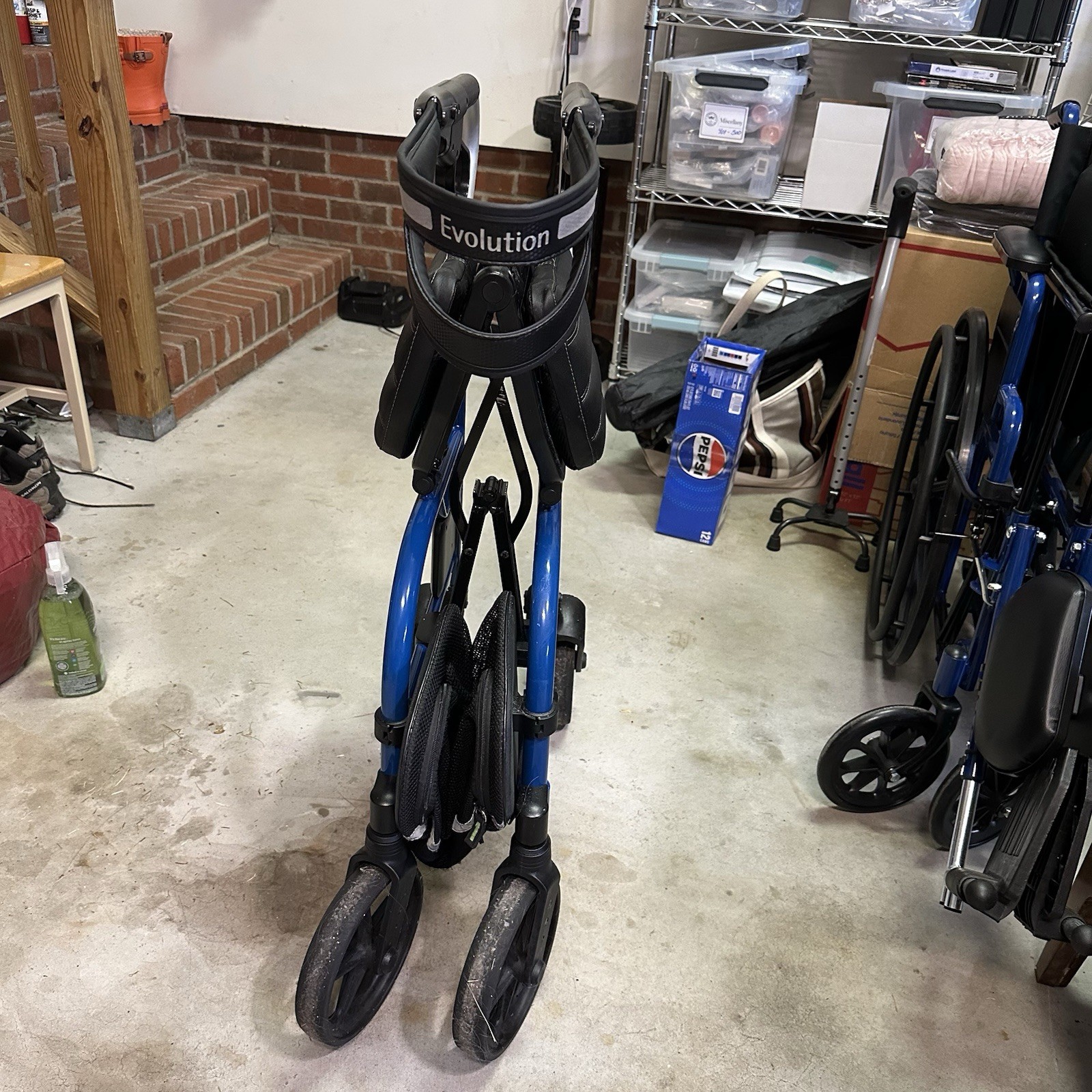 Evolution Trillium Lightweight Rollator Walker with Seat & Storage – Blue