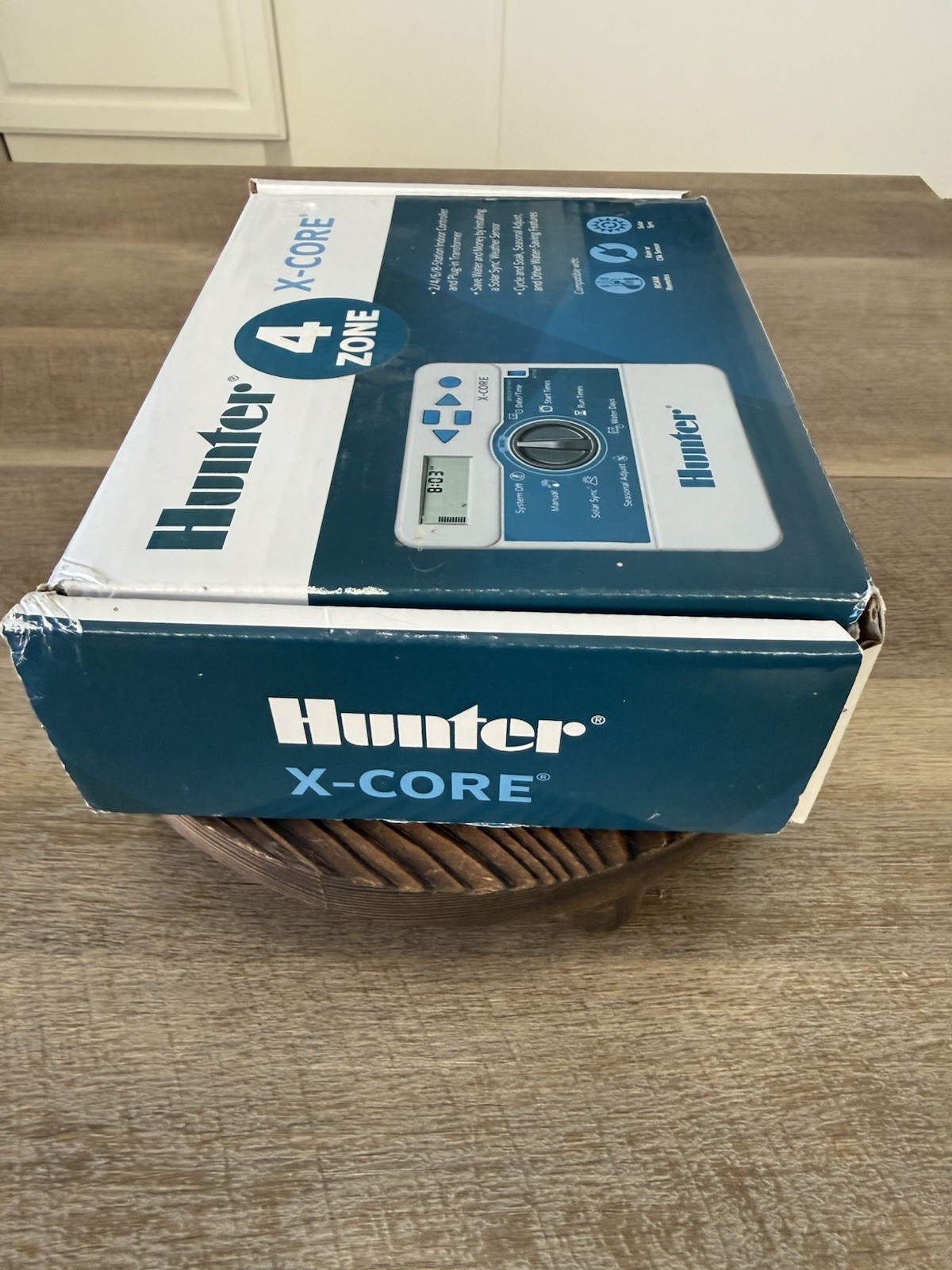 Hunter ~ X-Core ~ 4-Station Zone ~ XC-400i Sprinkler Irrigation Timer System
