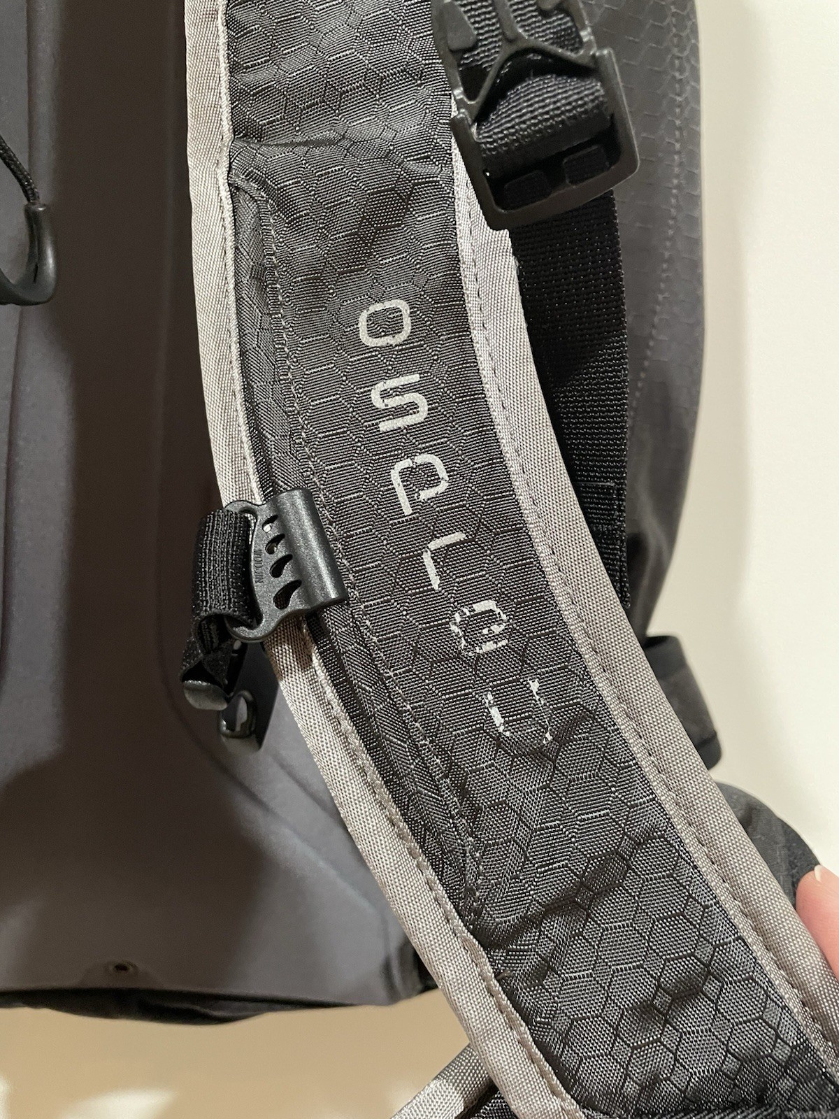 Osprey Kode 22 Backpack Hiking Outdoors Black