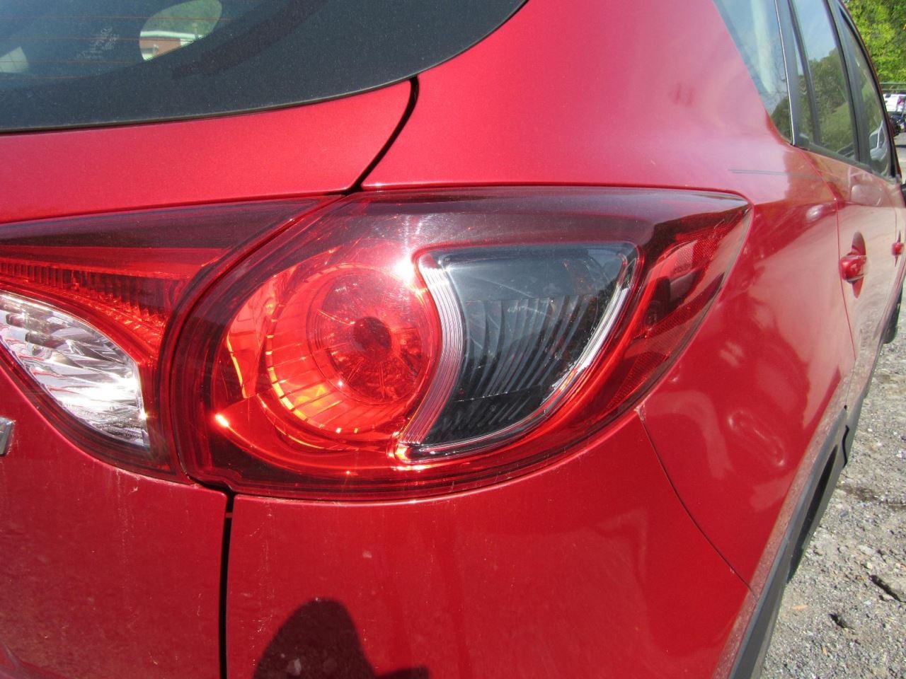 CX-5 2016 Glove Box 1043648