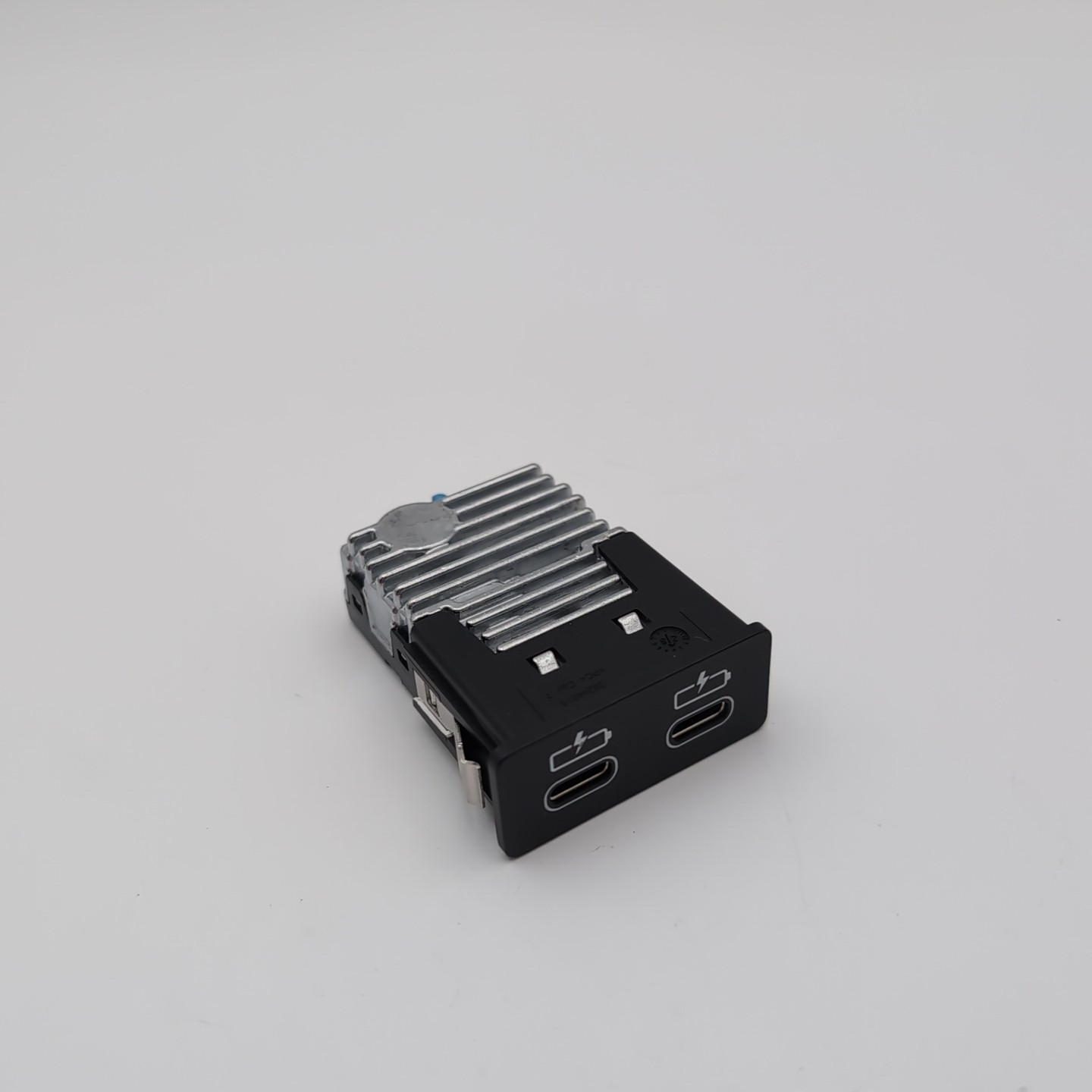 BMW F70 F74 U06 X1 U11 X2 U10 MINI U25 F65 F66 Dual USB Charging Port 5A84181