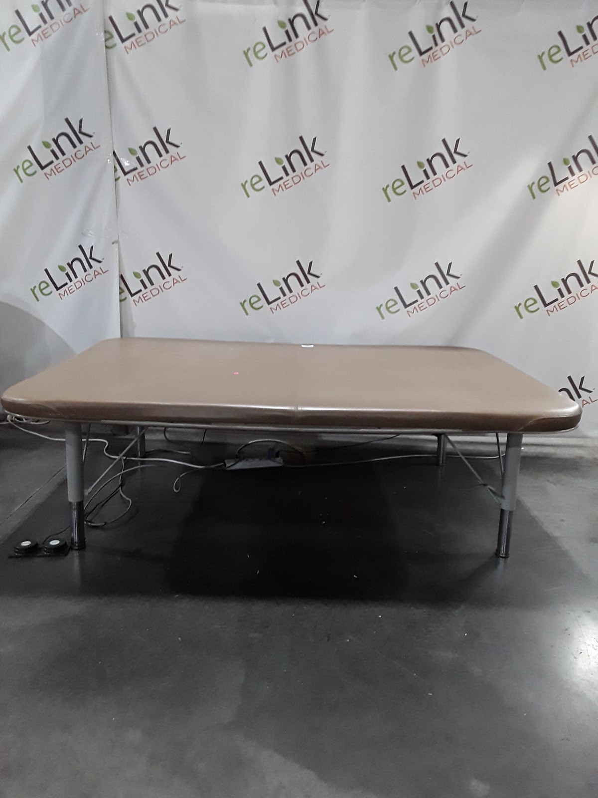 Tri W-G, Inc 820 LL Treatment Table