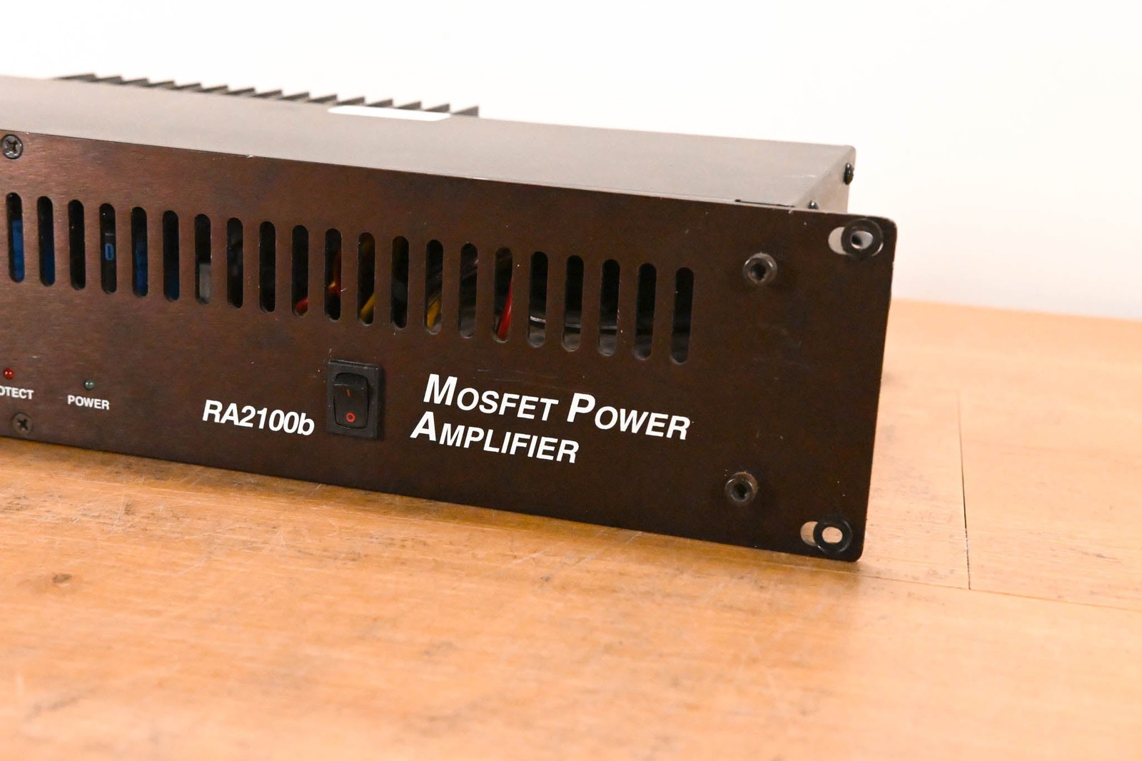 ROLLS RA2100b Two-Channel Power Amplifier CG010GF