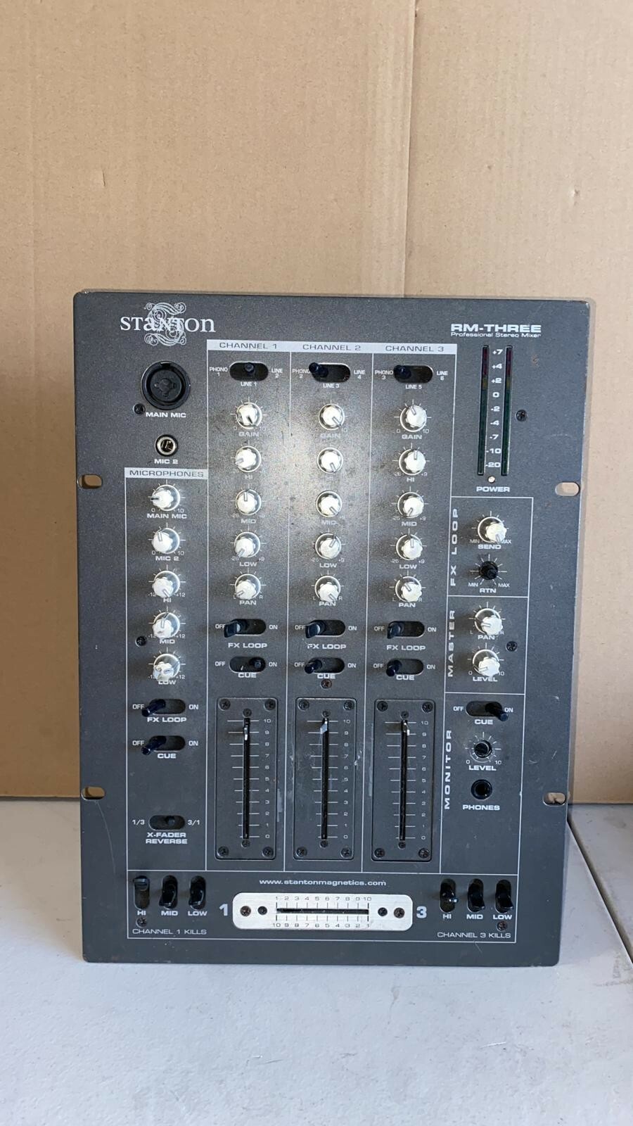 Stanton RM-Three Professional Stereo Mixer (Excellent), See pictures/Working(C71