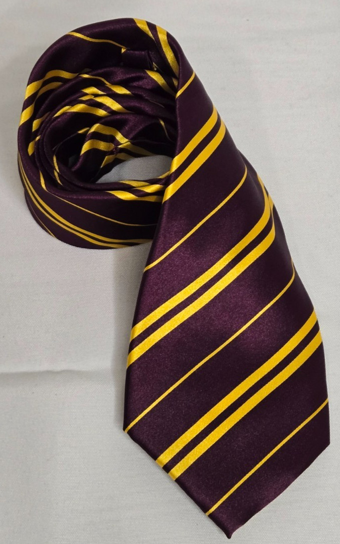 Gryffindor House Necktie The Wizarding World of Harry Potter Scarlet Red & Gold