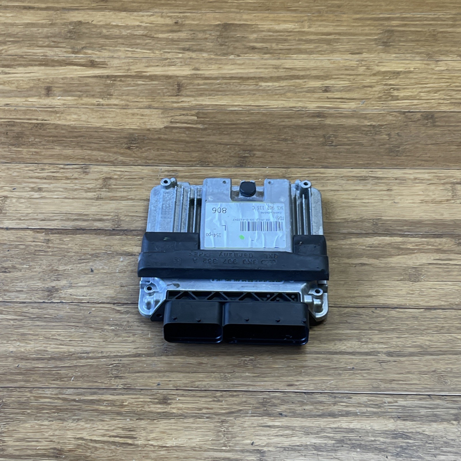 2013-2014 Audi A4 8K 2.0L AWD Engine ECM Electronic Control Module Unit OEM