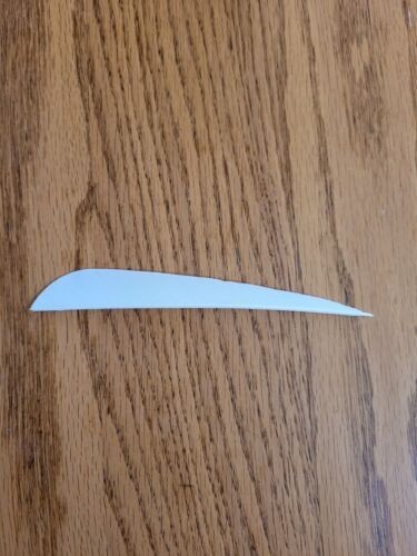 4 inch Feathers Right Wing Parabolic Cut 100 pack White