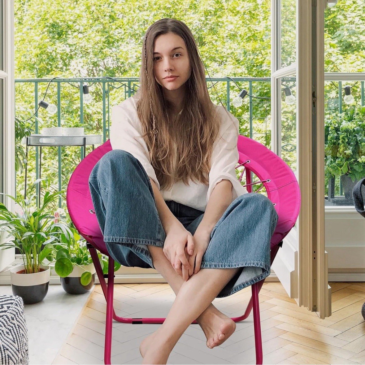 Circular Bunjo Pink Foldable Bungee Chair