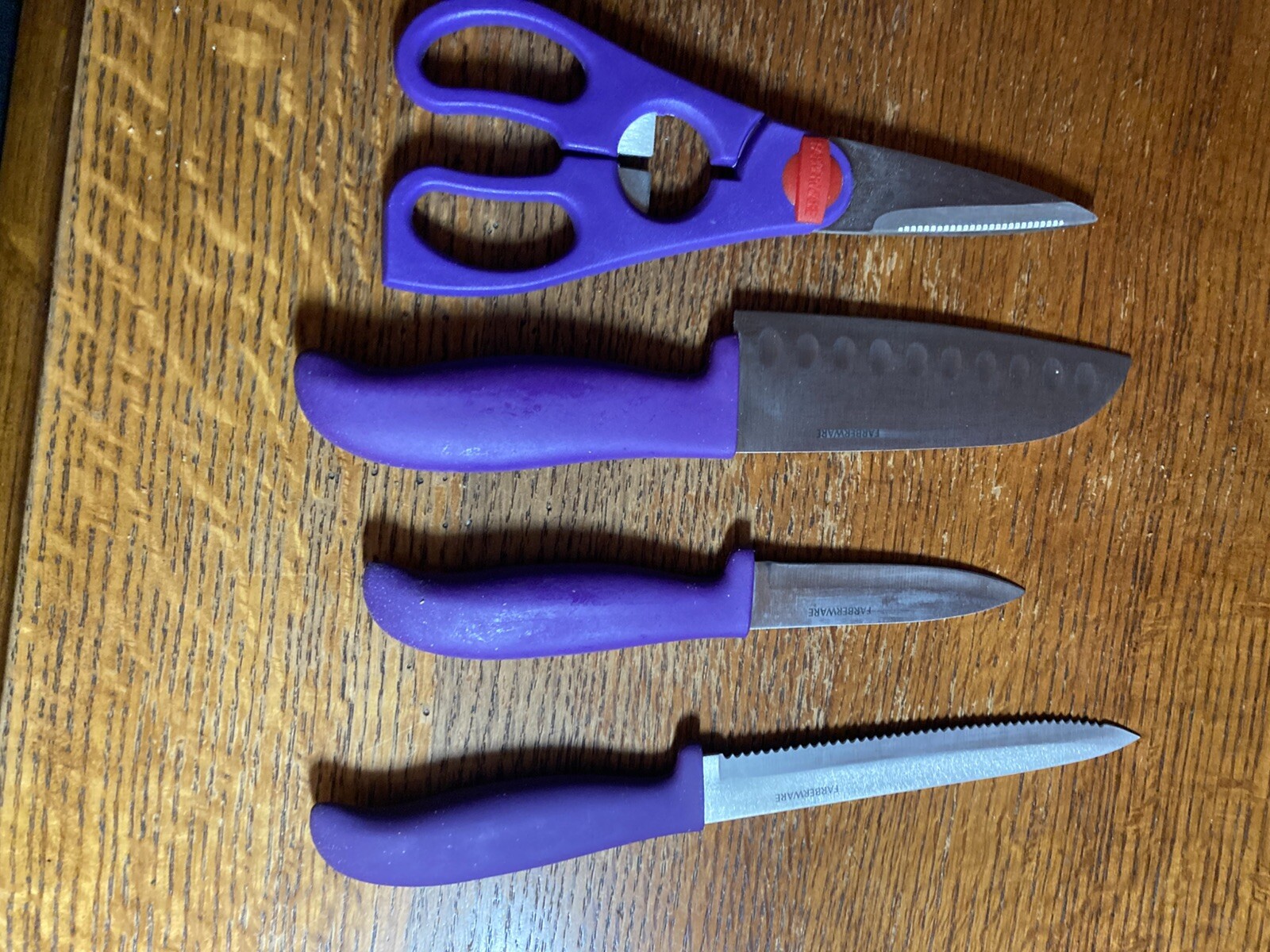 Farberware 3 Knifes & Scissors Brand New