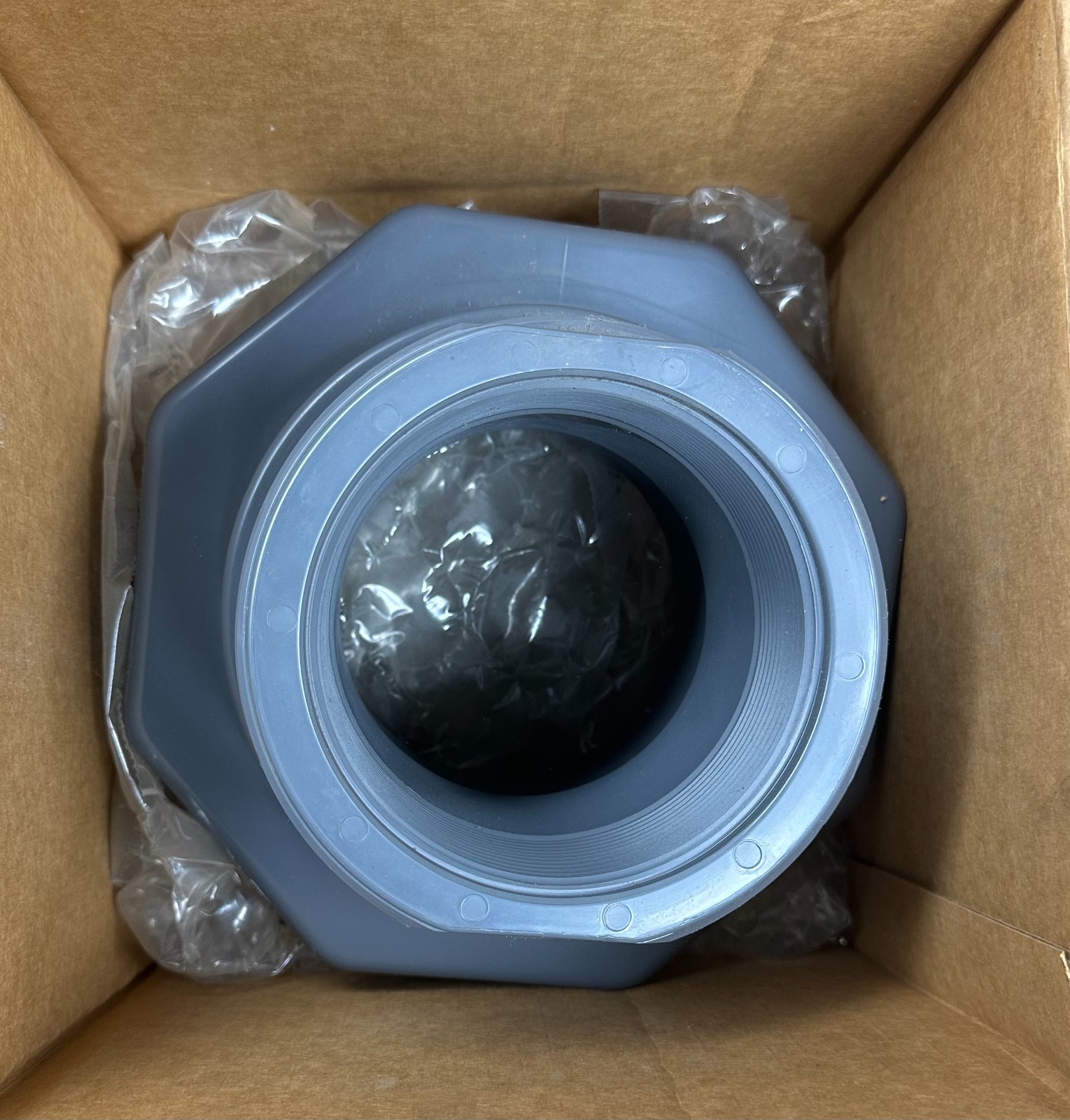 Hayward Flow Control BFA1040CES bulkhead fitting