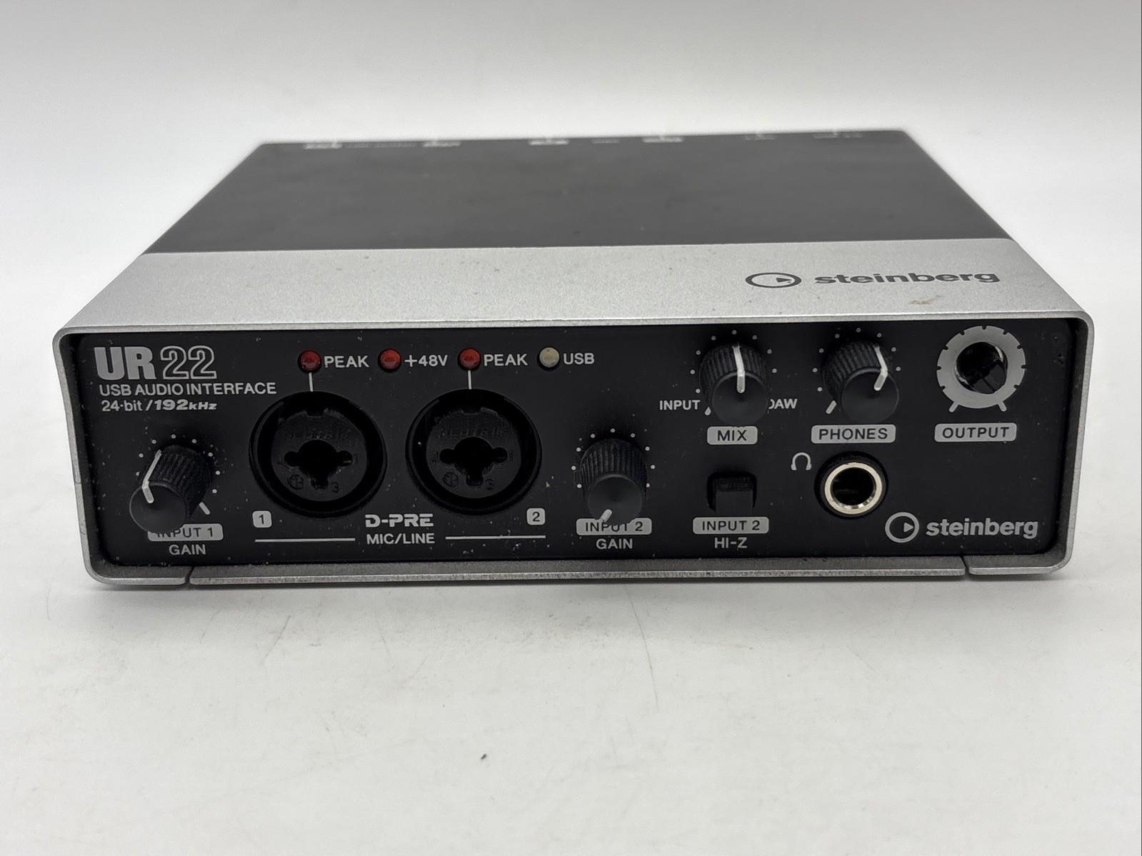 Steinberg UR22 Portable Interface - Read