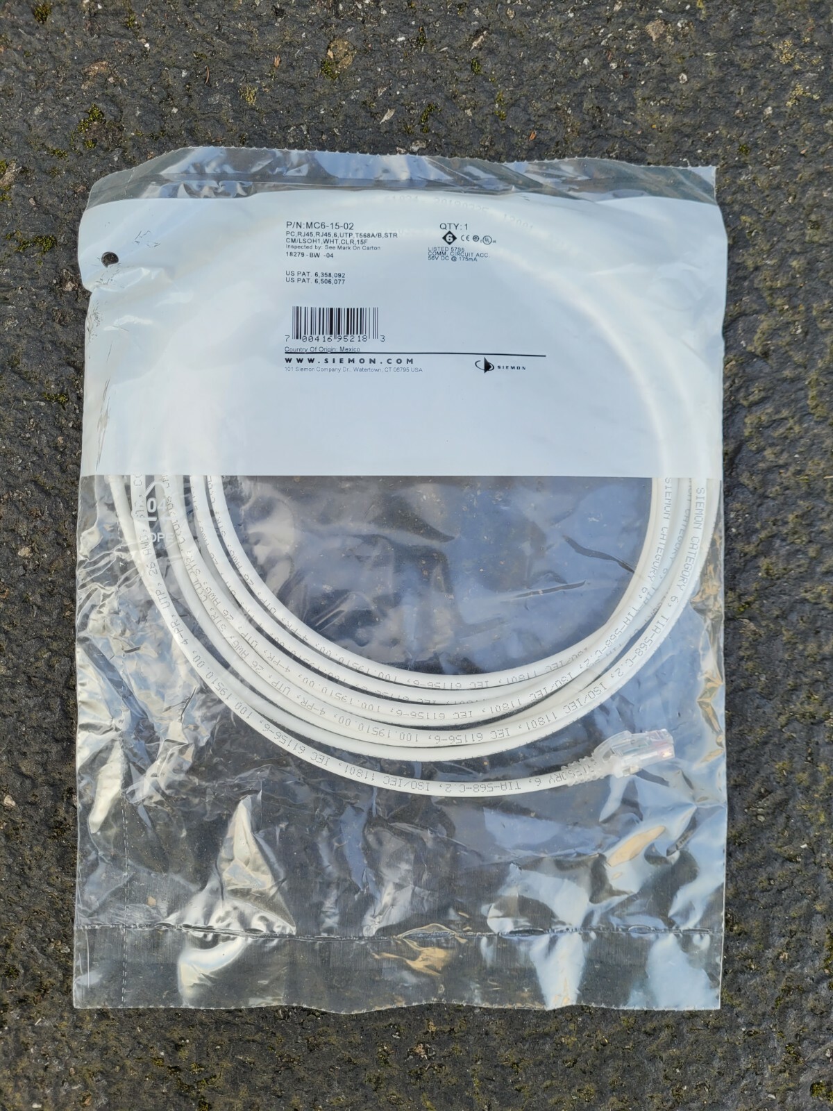 NEW Siemon MC6-15-02 Mod Cord, PC, RJ45, 6utp, 15ft, White Jacket, Clear Boot