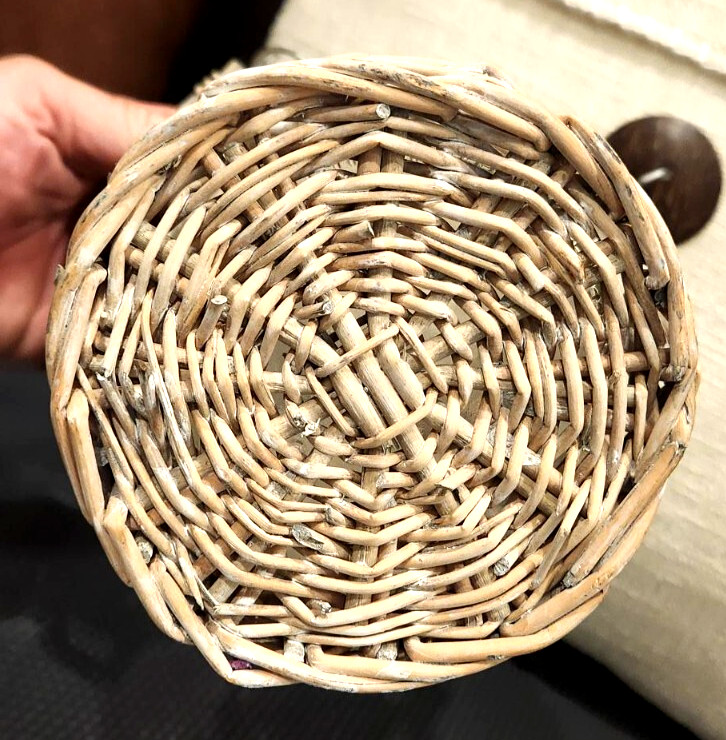 Cute! Wicker Basket & Handle W/Glass Vase for Flowers /Potpourri or? ~Home Decor