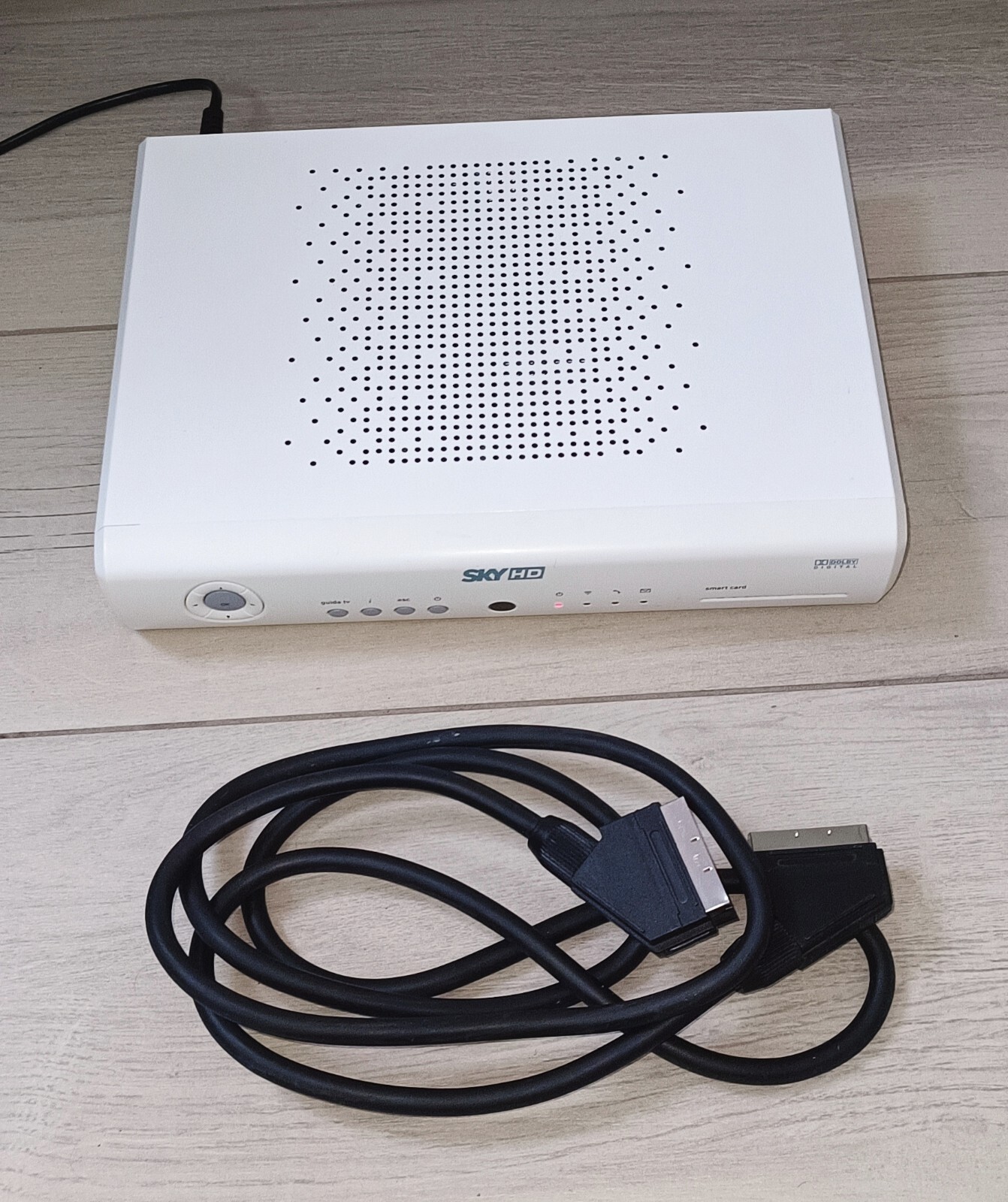 SKY HD DECODER PEACE DS 820 NS + POWER CABLE + WORKING SCART CABLE