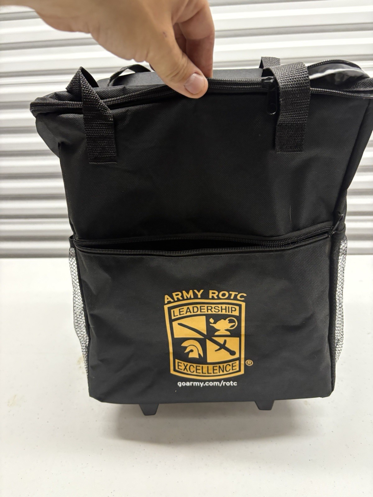 Army ROTC Leadership Excellence Rolling Insulated Cooler Bag w/ Handle 2016