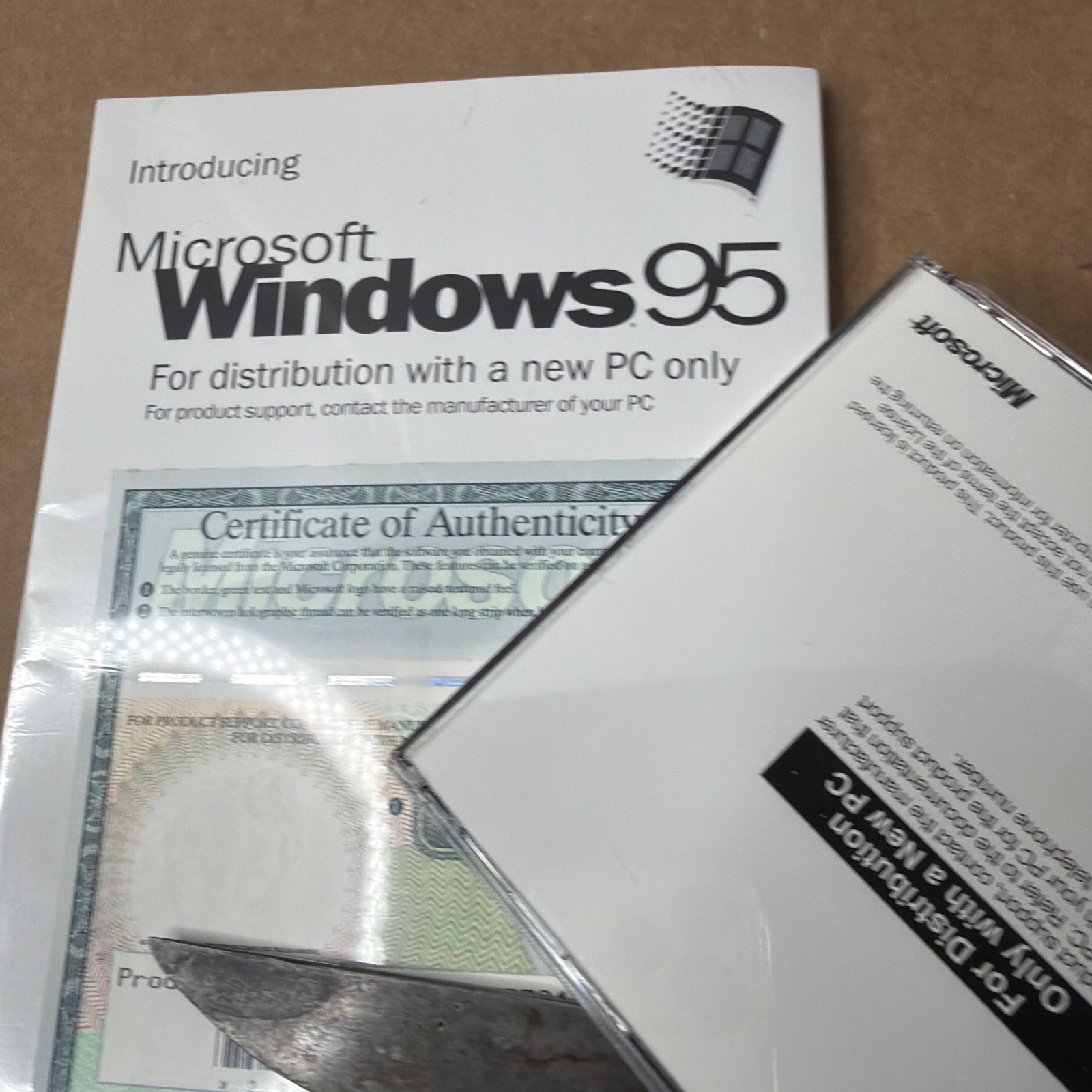 Microsoft Windows 95 Install CD-ROM Product Key & User Guide