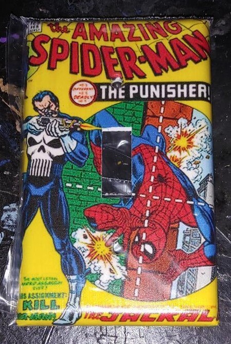 Custom Handmade Amazing Spiderman #129 - Punisher - Light Covers Various Styles