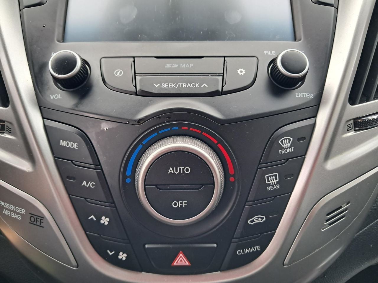 VELOSTER 2017 Glove Box 4918688