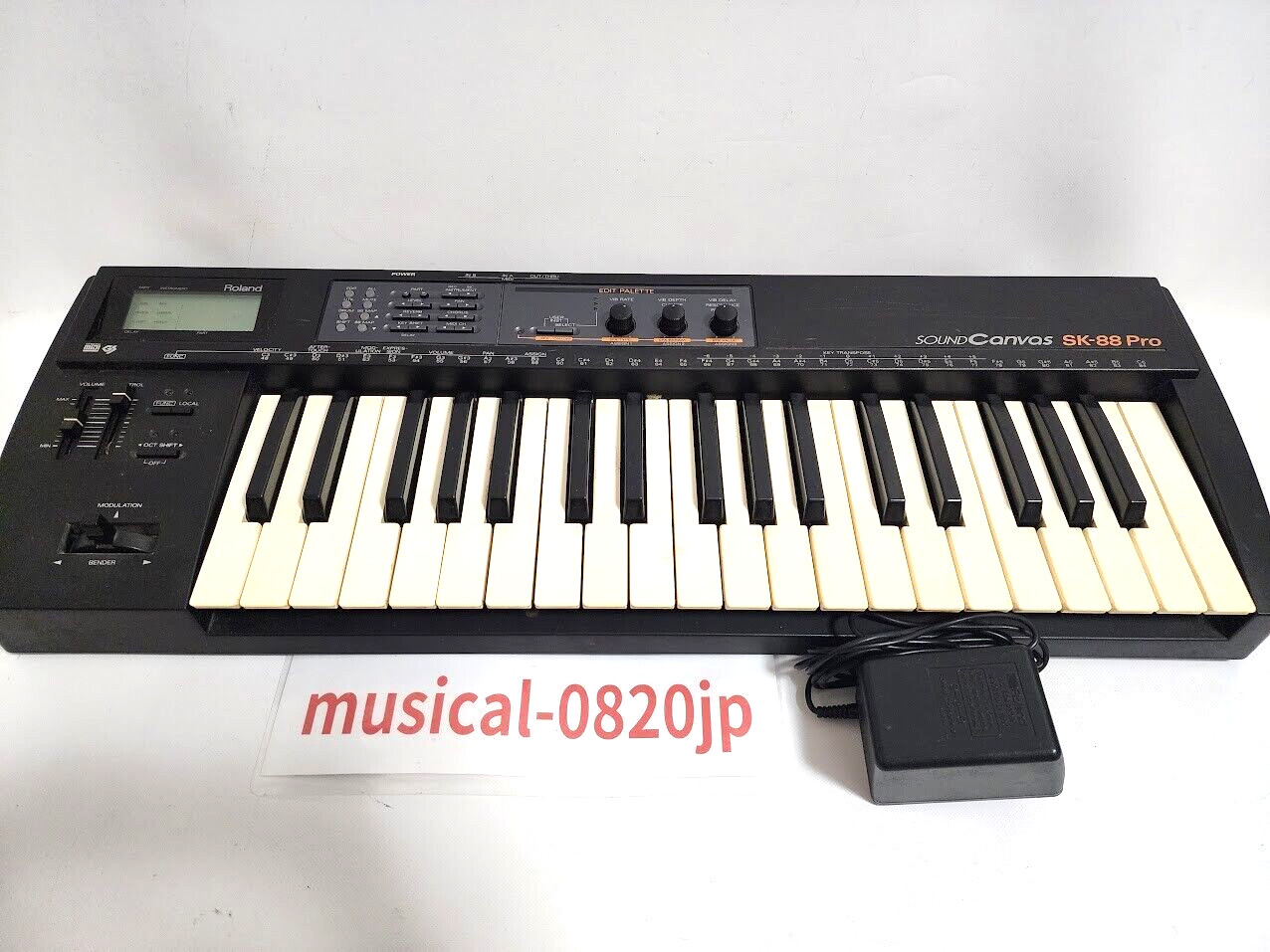 Roland SK-88 PRO Keyboard Synthesizer Black keyboard Music Instruments
