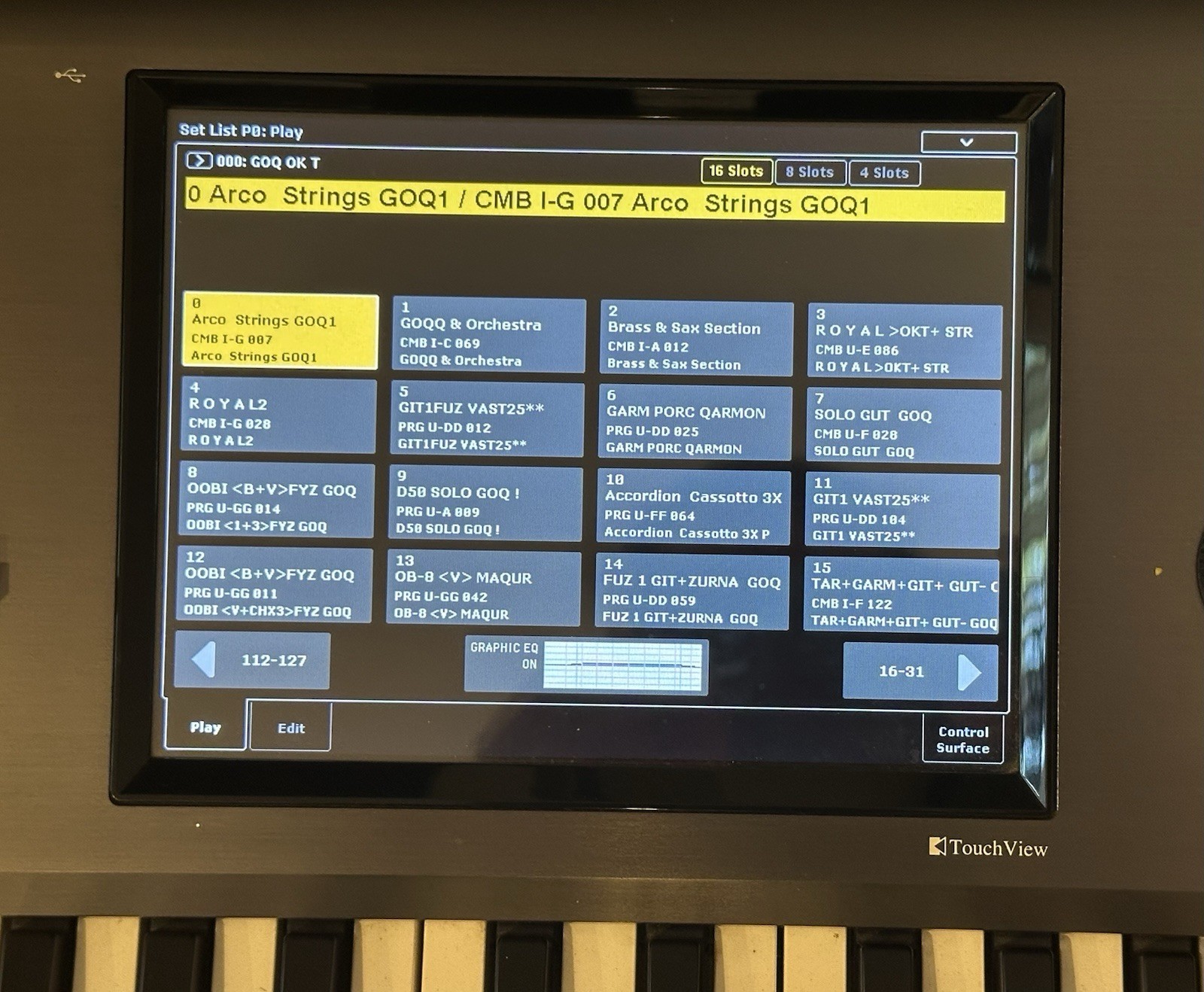 Korg Kronos 61 Music Workstation.........EXCELLENT CONDITION