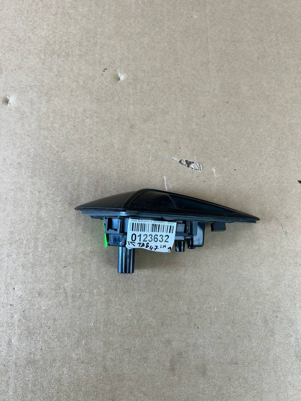 ✅ 17-22 Tesla 3 Y OEM Left Side Fender Signal Camera 1495864-20-D /broken tab