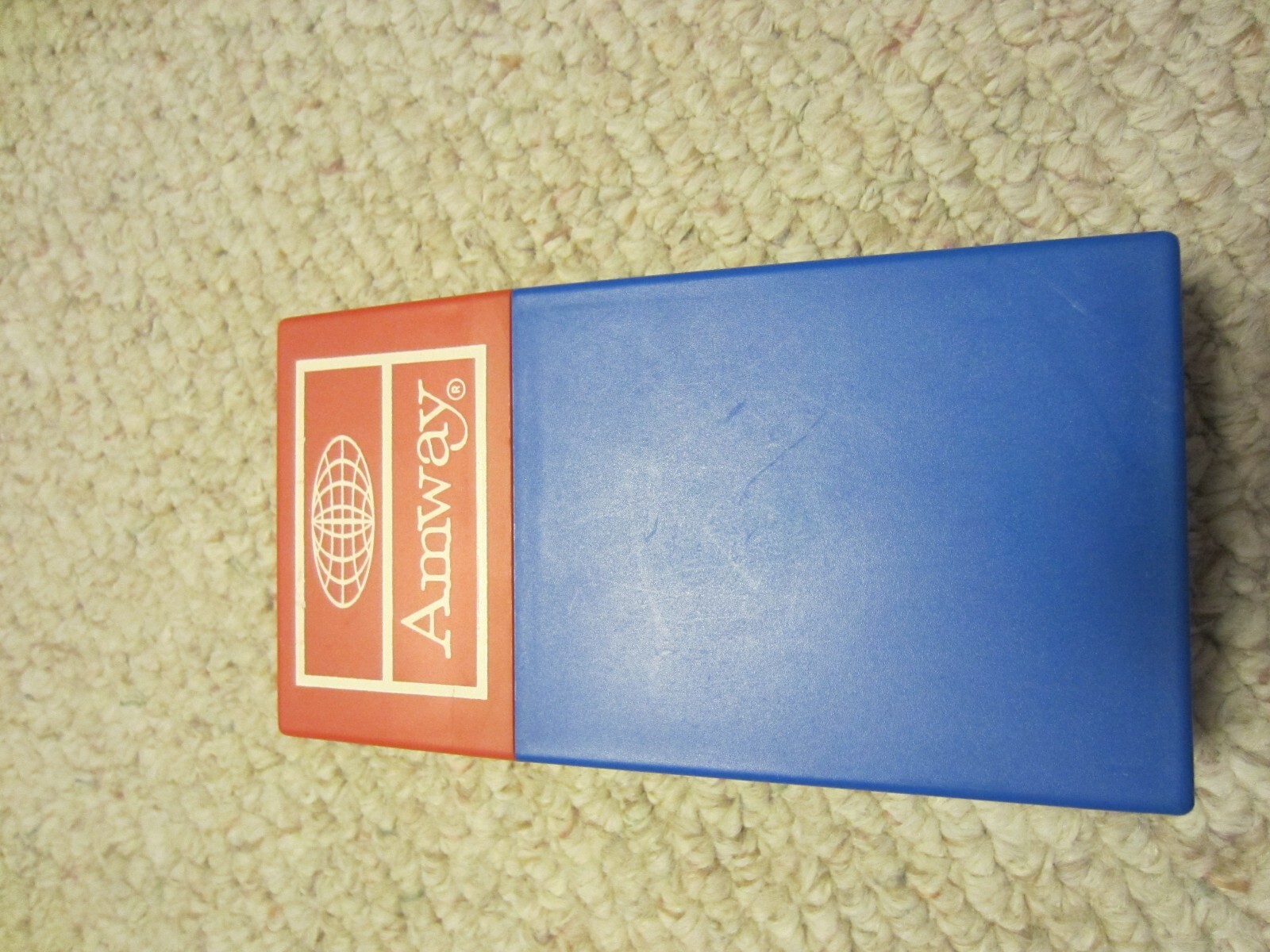 Vintage AMWAY Automotive Chamois Cloth 16" x 18" Shammy Towel w/ plastic case