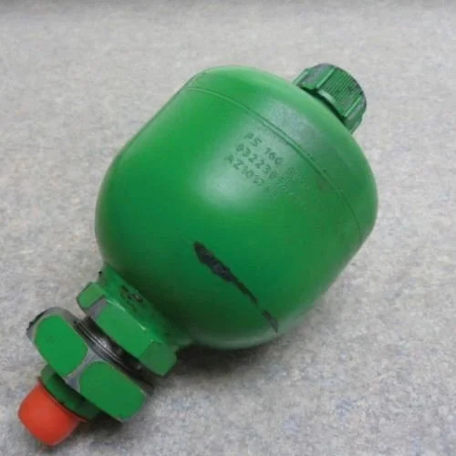 Used Hydraulic Accumulator fits John Deere 9770 STS S660 S670 S680 S690 AZ101765