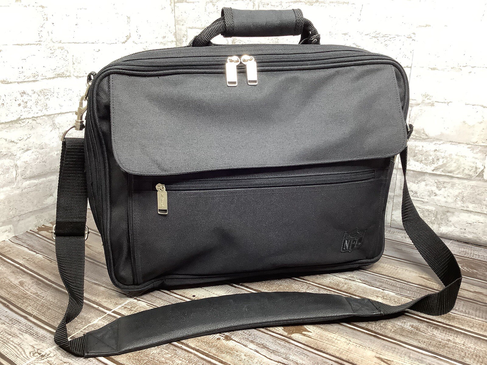 NFL Ballistic Nylon Black Expandable Laptop Tablet Briefcase Rare Football NWOT