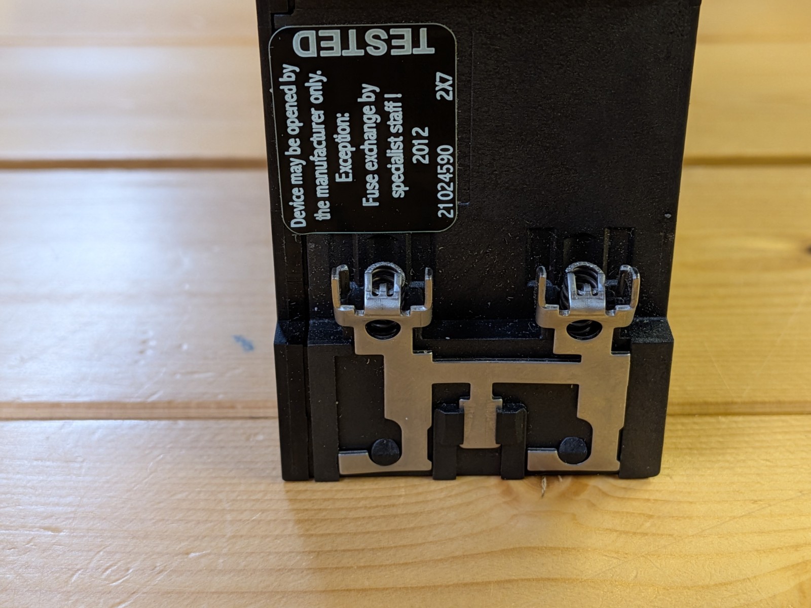 Schmersal AES 2135 Safety Relay Module 24-230V AC/DC Used Working