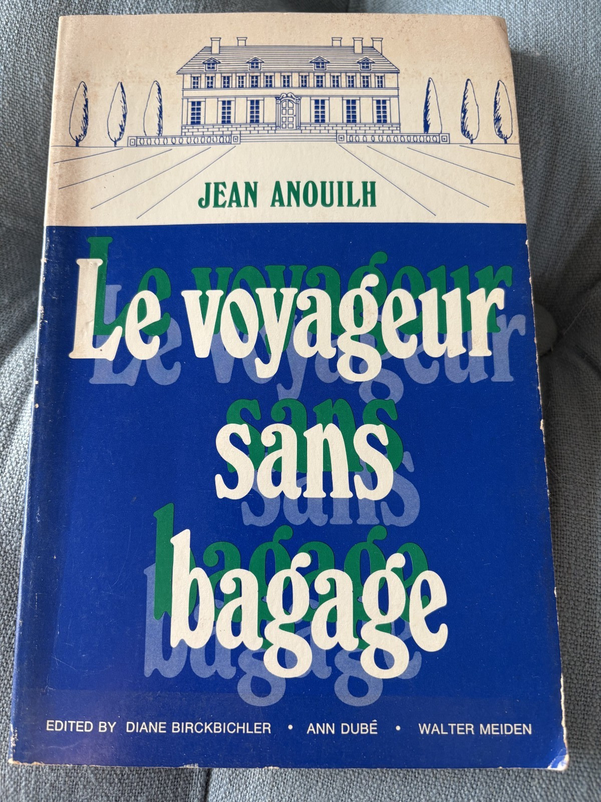 Le voyageur sans bagage - SOFTCOVER BOOK French reader