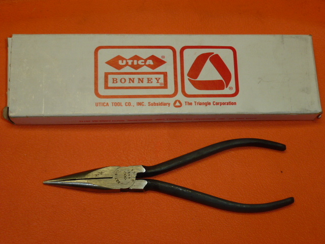 NOS! VINTAGE UTICA 6-1/2" CHAIN NOSE PLIERS, Model: 227-6 1/2H, USA!