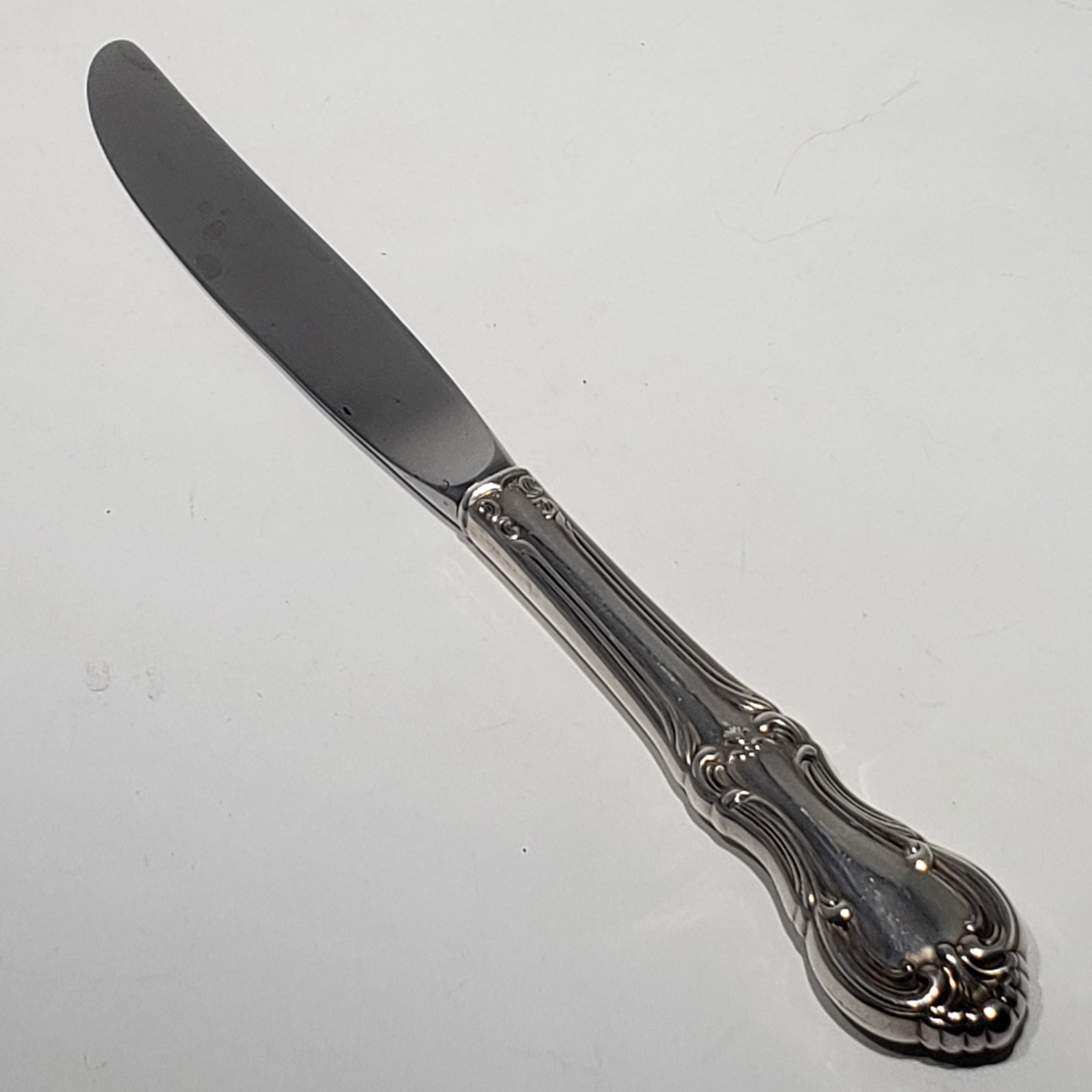 International Silver Joan of Arc 9 3/8" Place Size Modern Hollow Knife no Mono