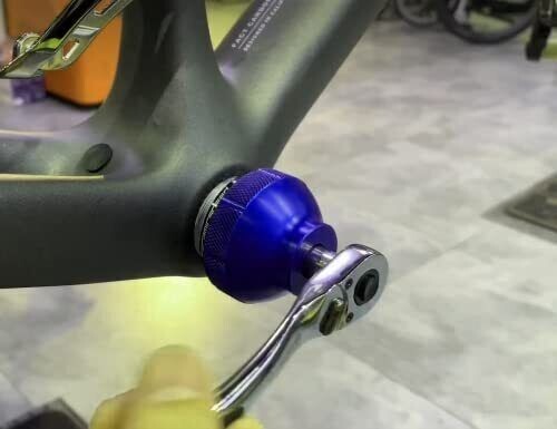 12-Notch Bottom Bracket Removal Tool, BBT-79 46mm Centerlock Tool, Compatible...