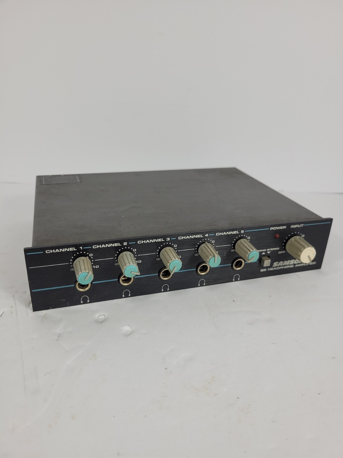 Samson Q5, 5 Channel Headphone Amplifier ONLY Ships Free
