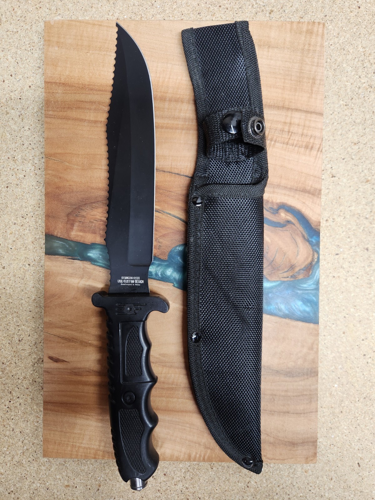 Unlimited Wares HK-718 Fixed Blade Tactical Knife and Sheath