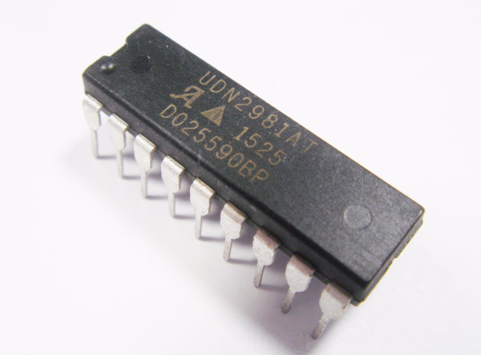 UDN2981AT 8-Channel Source Driver 15V 0.5A IC CIRCUIT #21-934