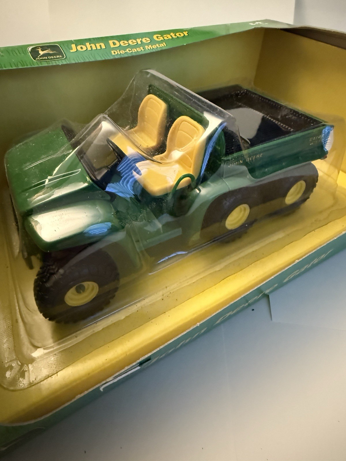 Ertl John Deere Gator 6x4 - 1/16 - 15278 - New in Package