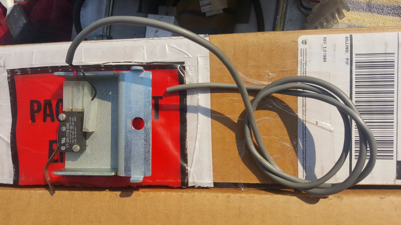 HORTON CLOSE MONITOR SWITCH  (S2003)