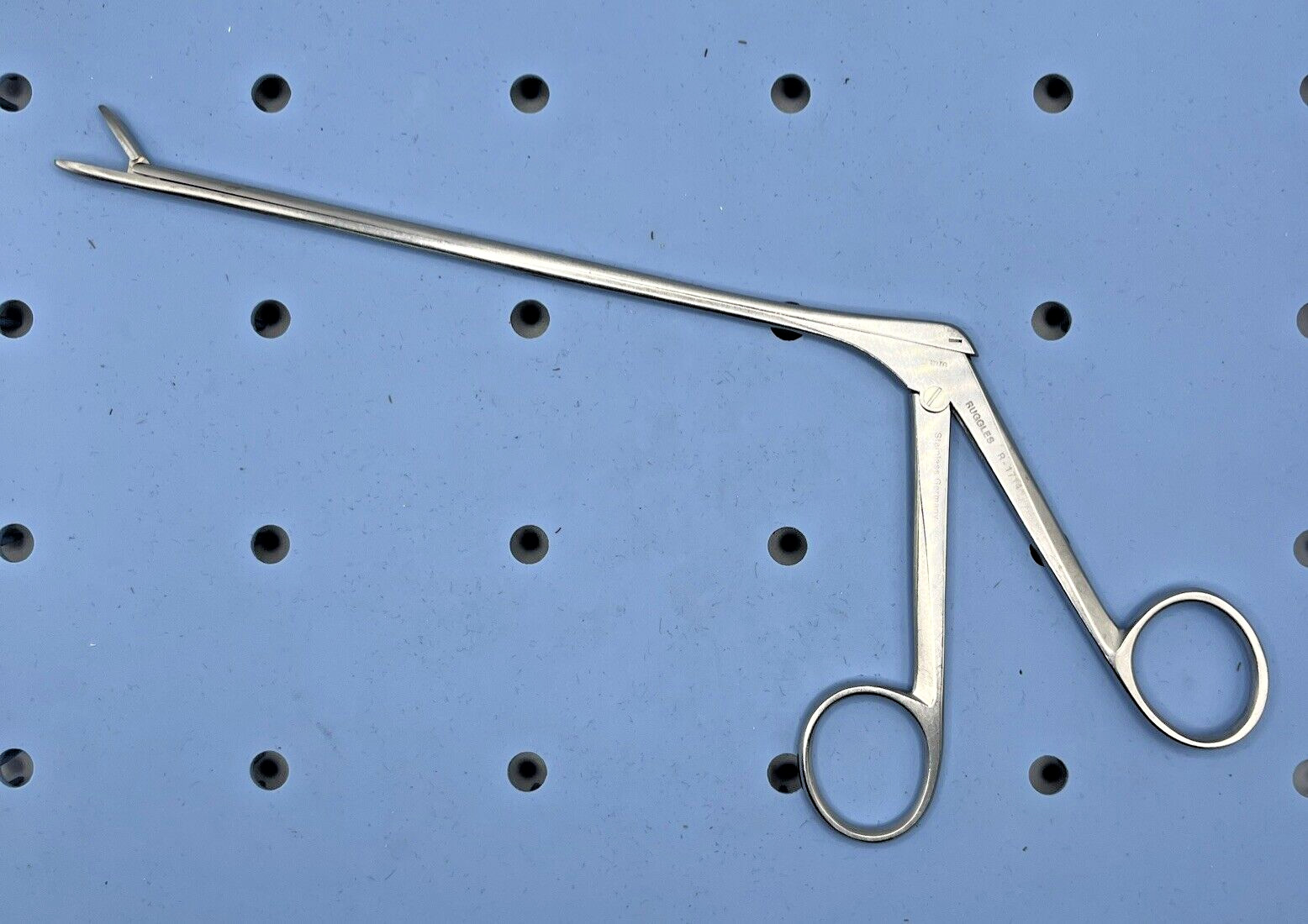 Integra R1714 Wilde Intervertebral Disc Rongeur, Straight, Fenestrated, 5mmx11mm