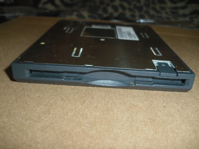1.44MB   Floppy  Disk  Drive for Gateway Solo  9500/9550 series Laptop