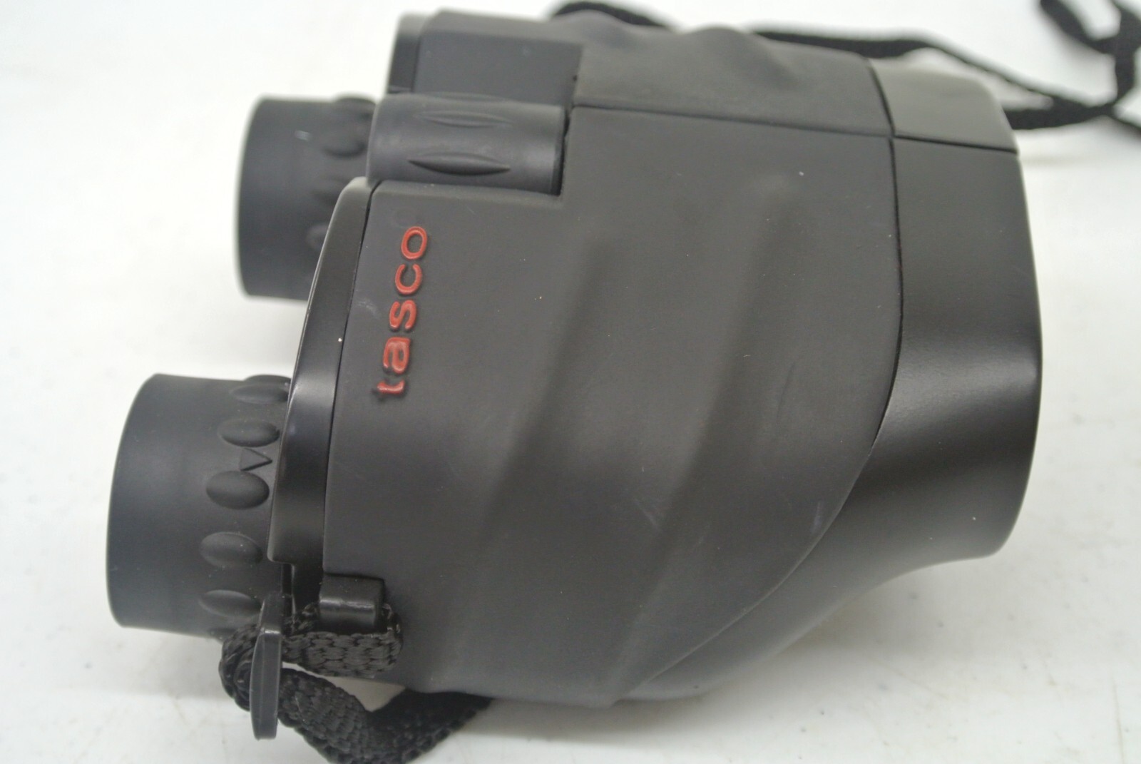 TASCO BINOCULARS 10X25 MM #ES1025 (DNT1212B BY18P)