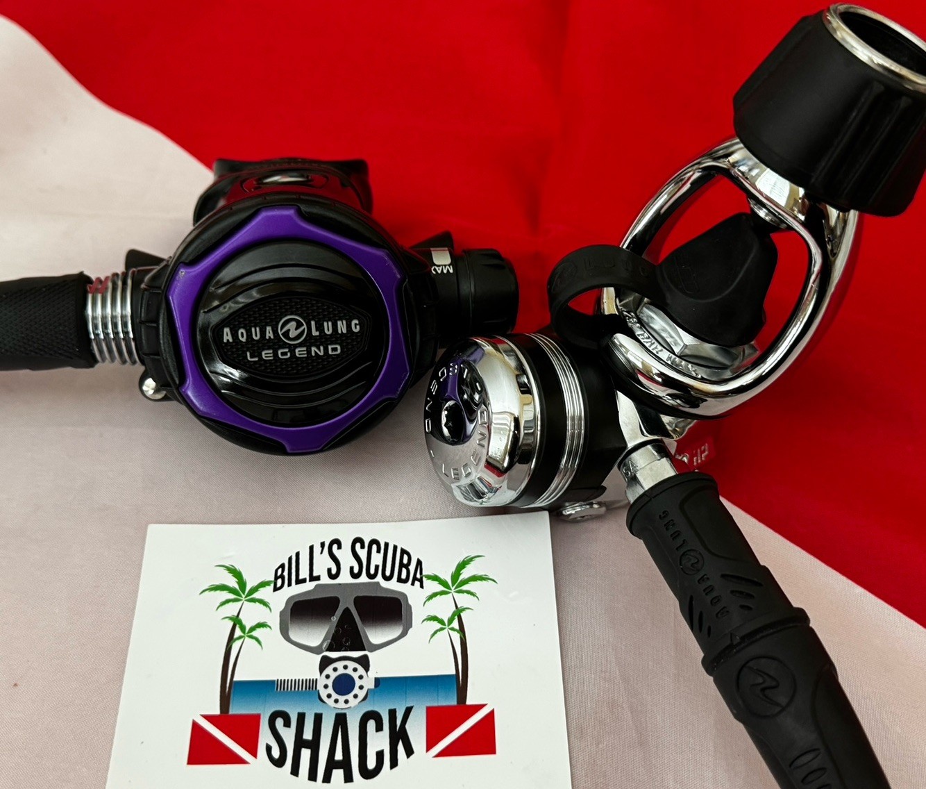 AQUALUNG LEGEND LX TWILIGHT REGULATOR IN WAY COOL PURPLE TRIM COOL!