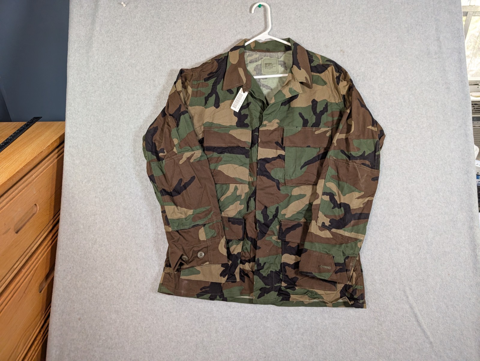 Woodland Camouflage Pattern Coat Temperate Medium Regular NSN 8415-01-084-1647