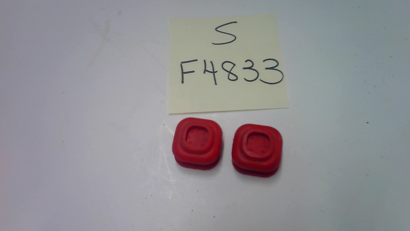 SP-B-R RED PUSH BUTTON BOOT ( LOT OF 2)